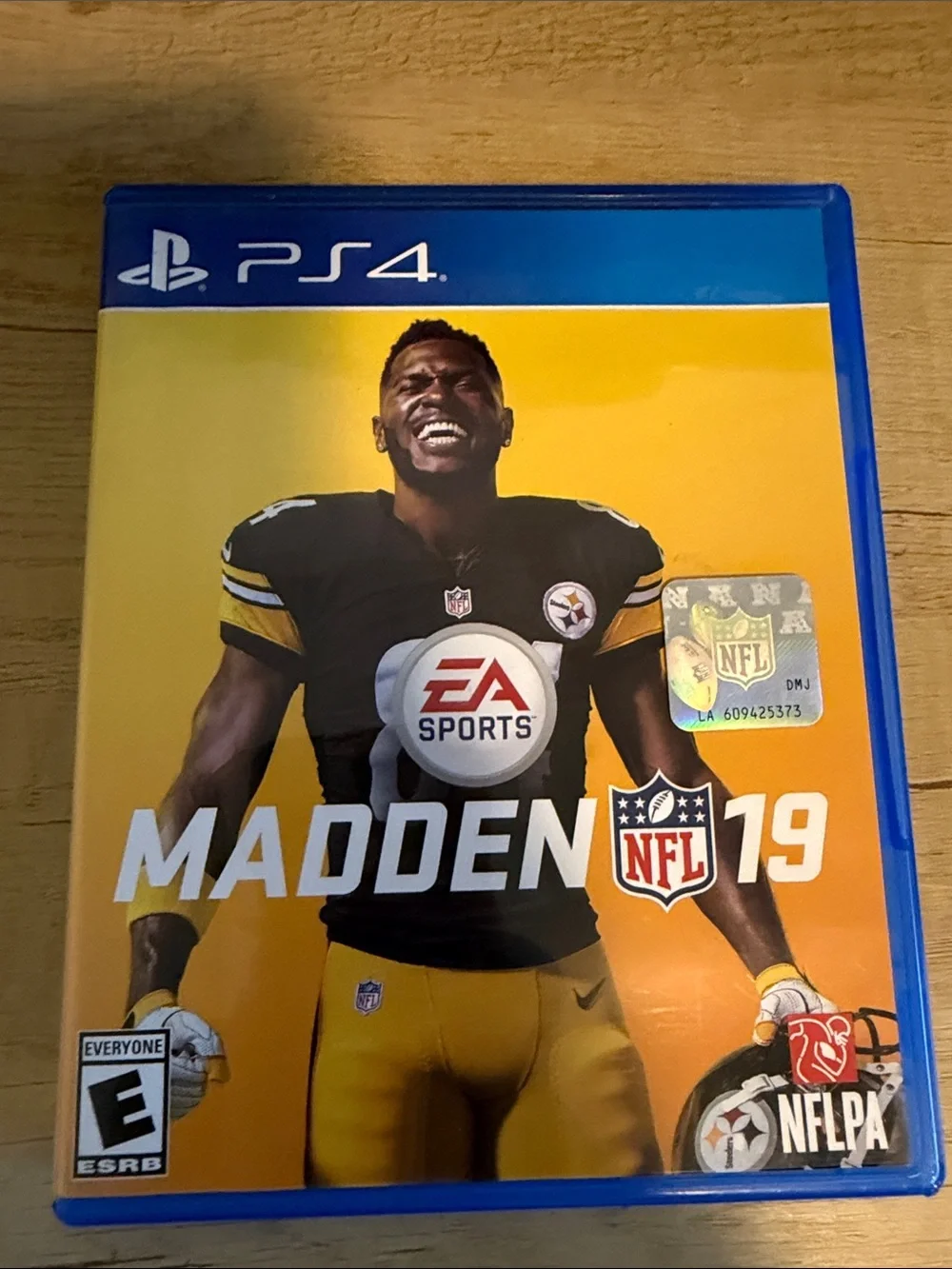Madden NFL 19 (PS4) - Yellow Cover